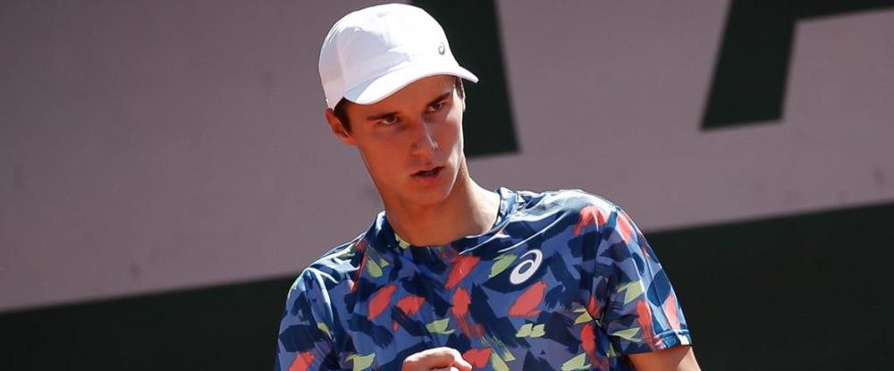 Debru, 16 ans et demi-finaliste du tournoi junior